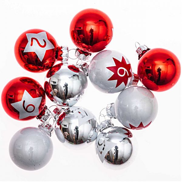 Adventskalenderkugeln 1-24 rot-silber-weiß 3